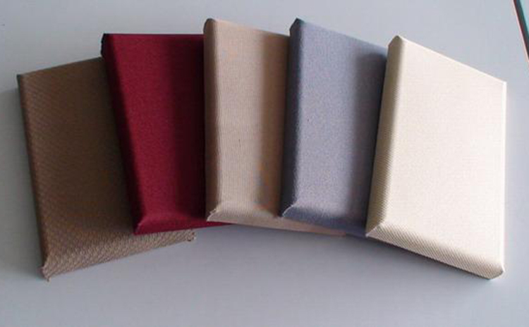 為什么要安裝房間布藝軟包吸音板