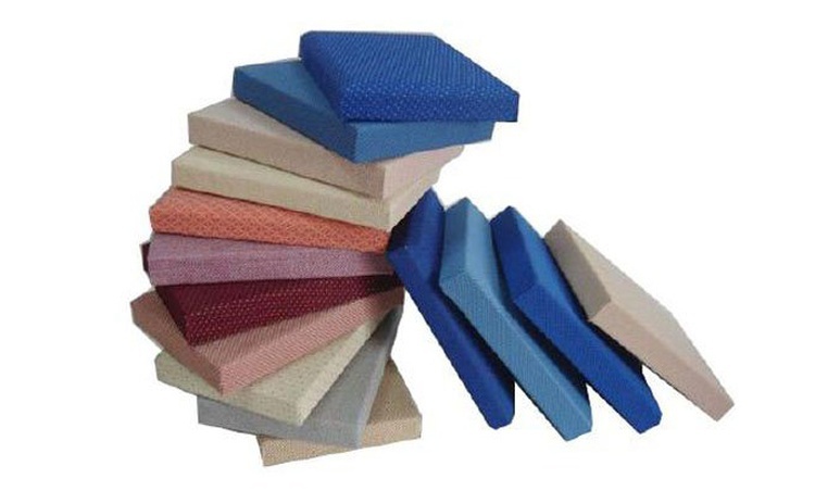 電影院可以安裝哪種吸音板？